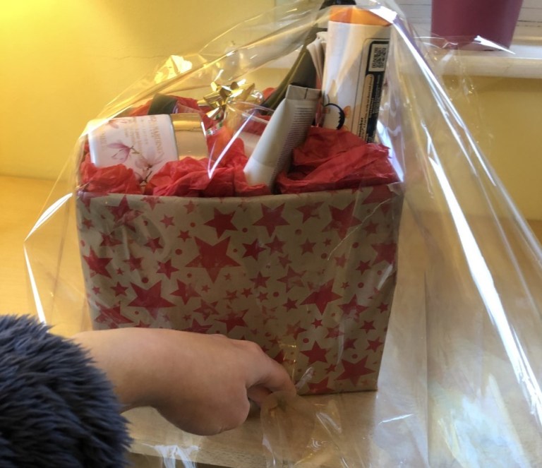 How To – Hamper Wrapping – Pesky Recipes